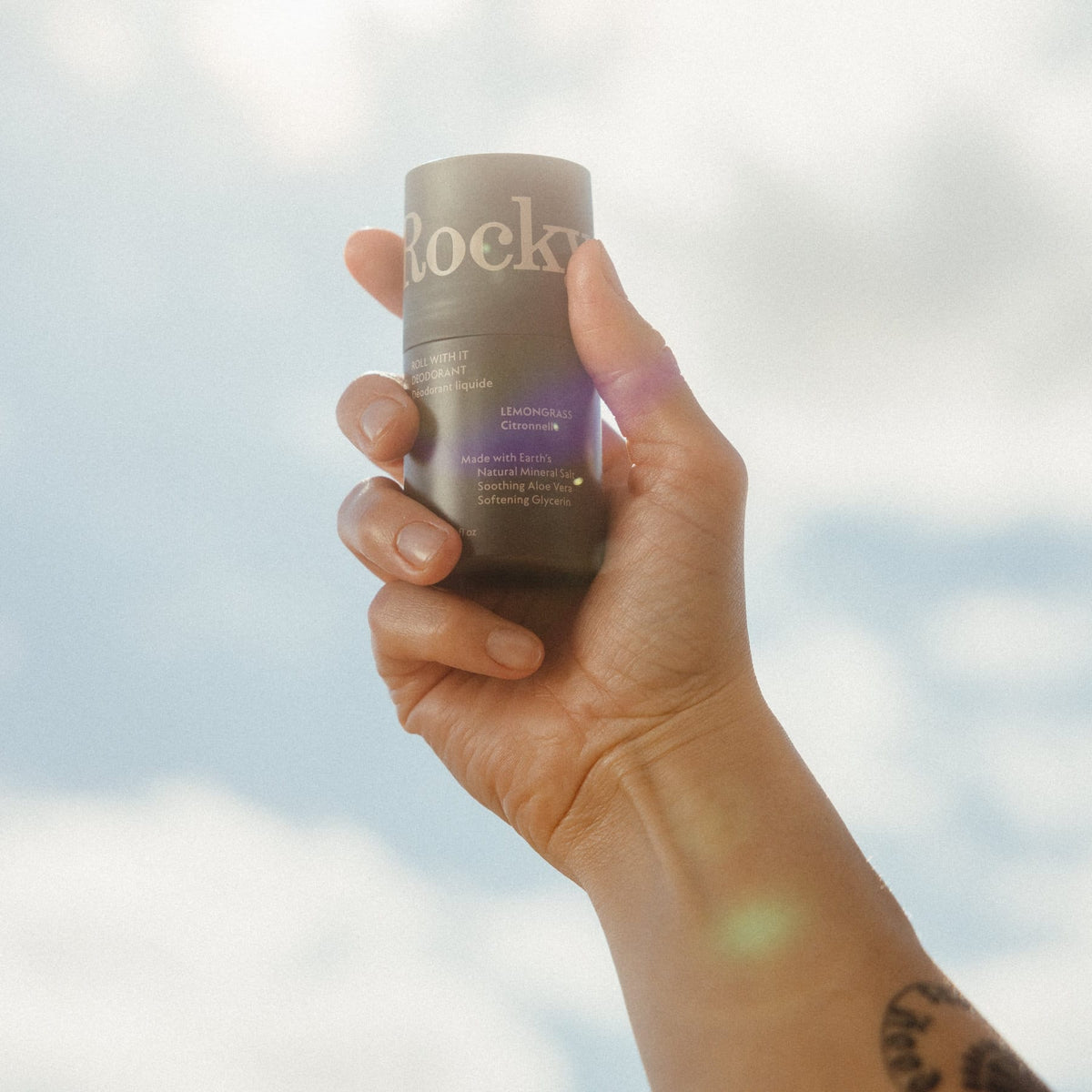 Liquid deodorant