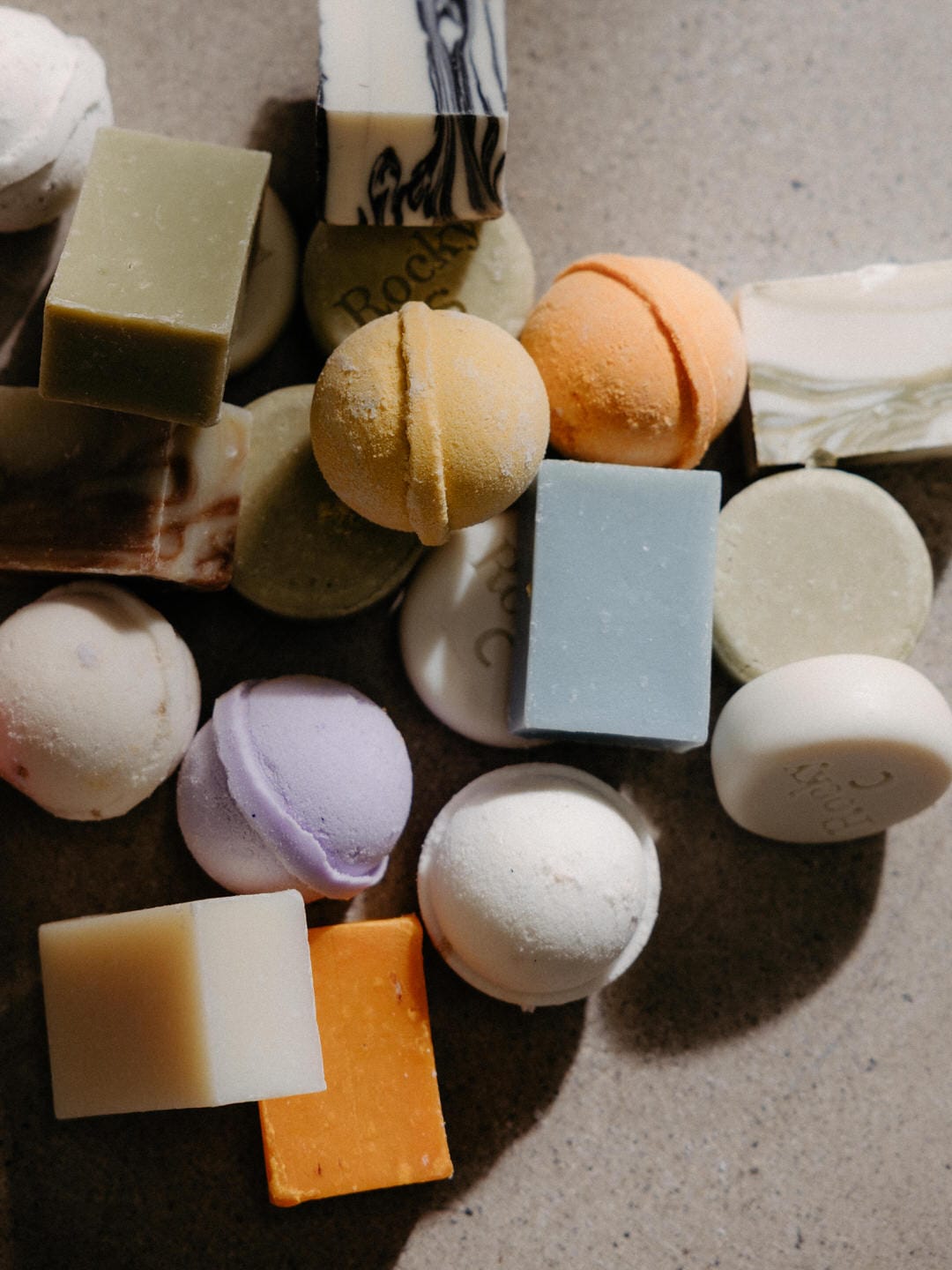 Lemongrass Bath Bomb